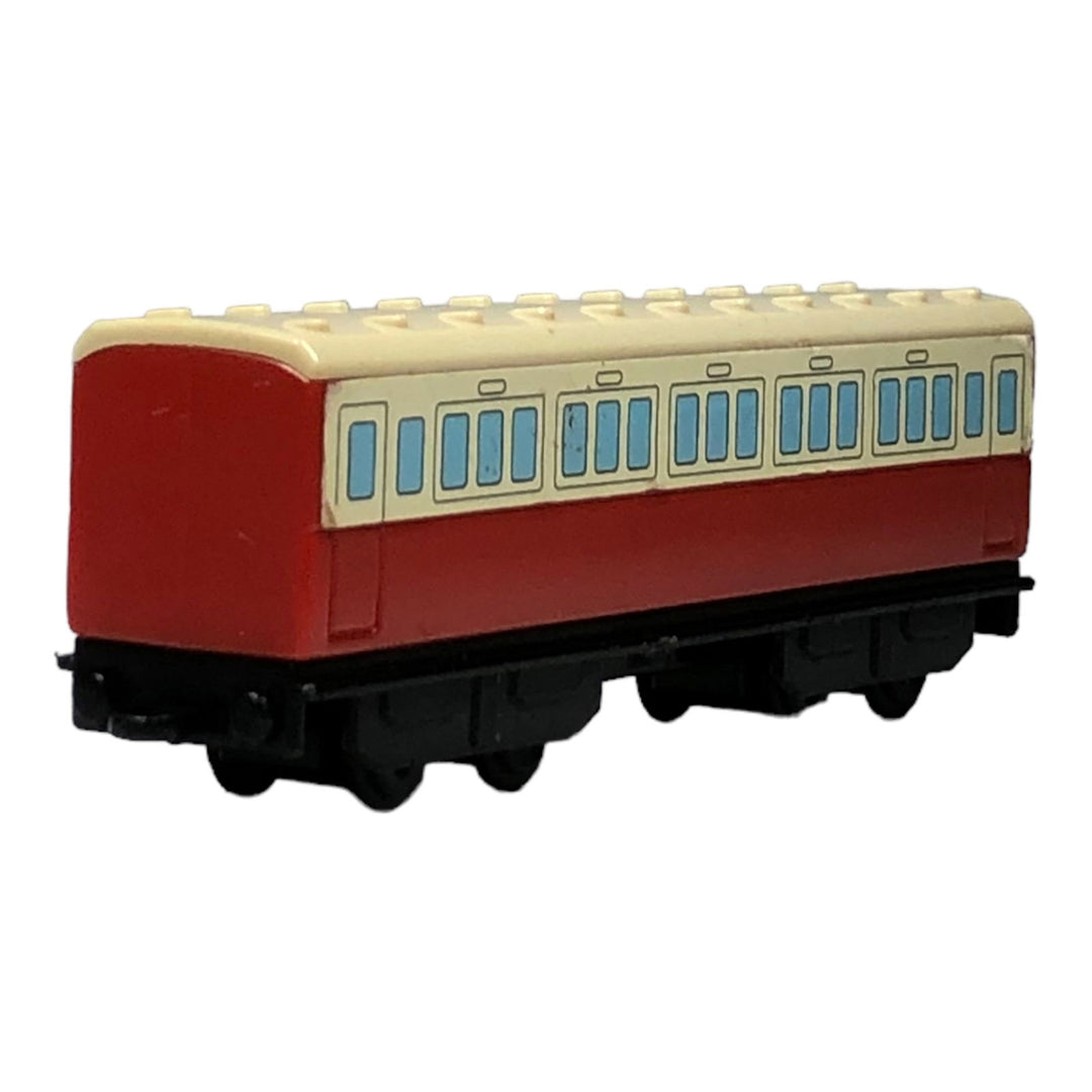 1995 Bandai Nakayoshi Red Express Coach - 