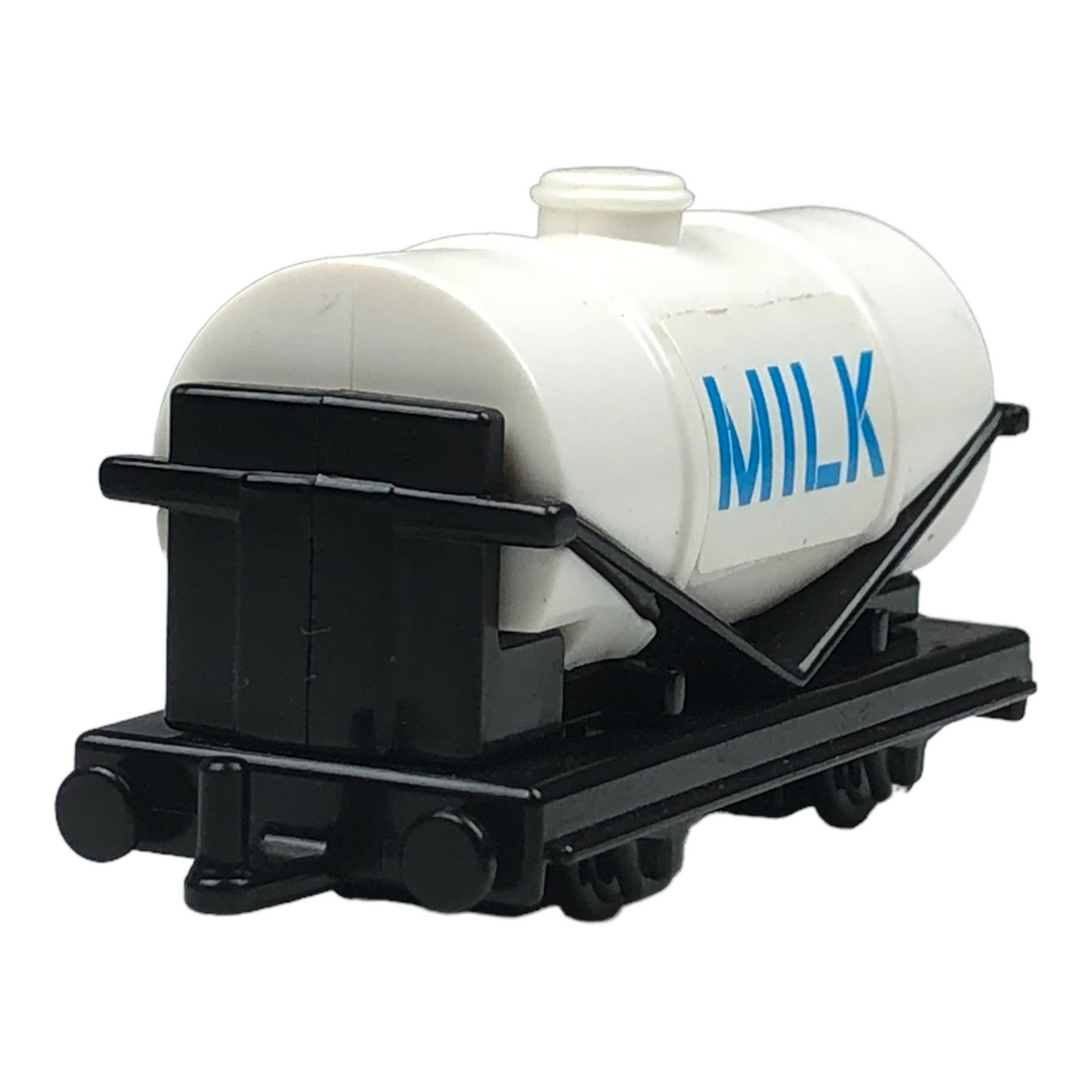 2000 Bandai Nakayoshi Milk Tanker - 