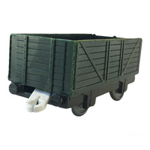 Load image into Gallery viewer, 2002 TOMY Dark Green Troublesome Truck -
