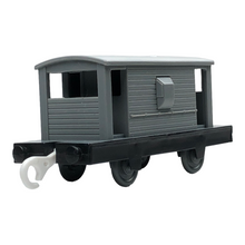 Load image into Gallery viewer, 2002 TOMY White Roof GWR Brakevan -
