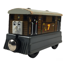 Load image into Gallery viewer, 2003 Wooden Railway Celebration Toby - 
