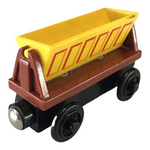 Cargar imagen en el visor de la galería, 2003 Wooden Railway Construction Dumper Car - 
