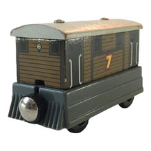 Load image into Gallery viewer, 2003 Wooden Railway Toby - 
