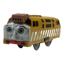 画像をギャラリービューアに読み込む, 2004 TOMY Diesel 10 -
