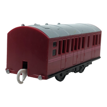 画像をギャラリービューアに読み込む, 2006 HiT Toy Duke &amp; Duchess Coach -
