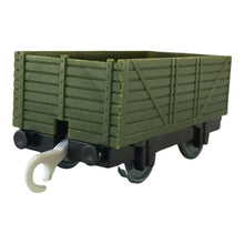 Cargar imagen en el visor de la galería, 2009 Mattel Green Truck -
