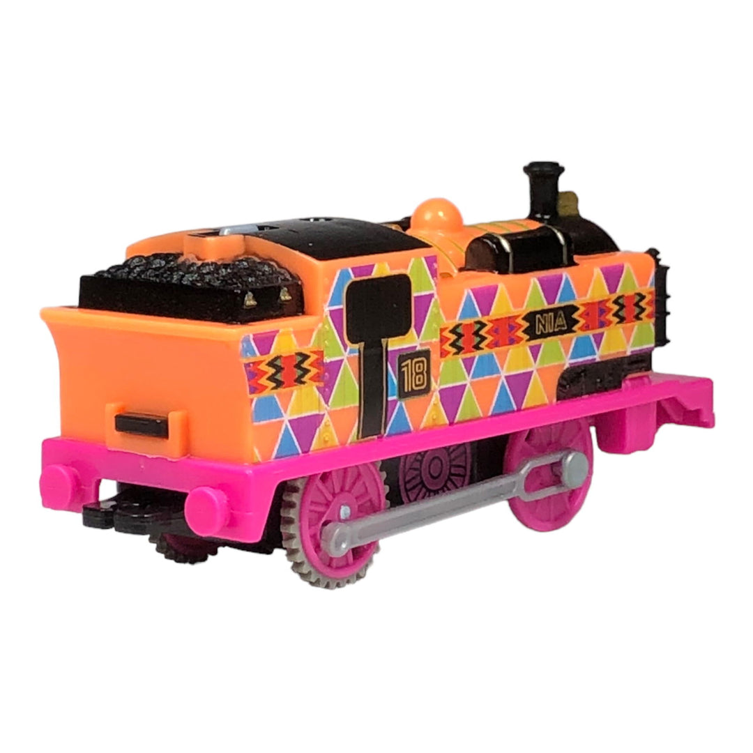 2017 Mattel Hyper Glow Nia -