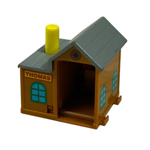 Plarail Capsule Thomas Push & Go Shed