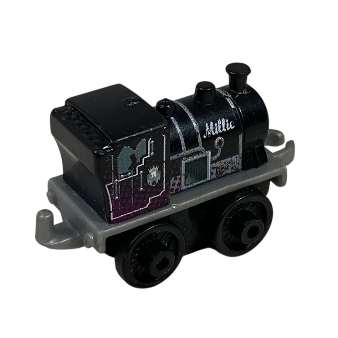 Mini Catwoman Millie