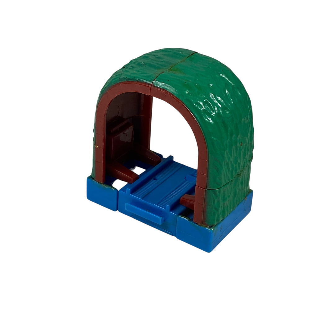 Plarail Capsule Chuffing Sound Tunnel