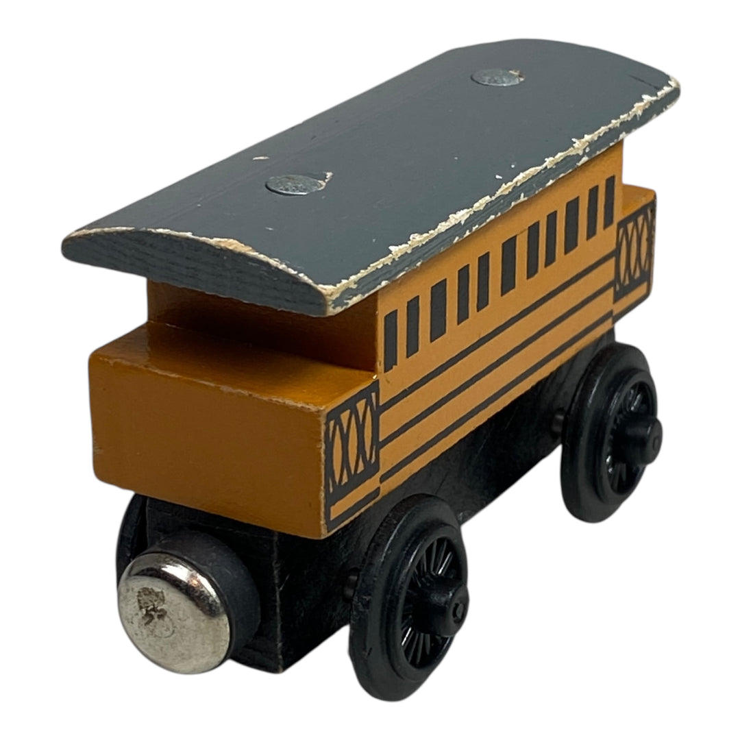 2003 Ferrocarril de madera Henrietta