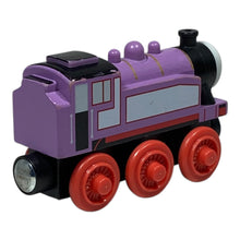 画像をギャラリービューアに読み込む, 2012 Wooden Railway Rosie
