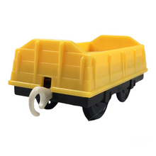 画像をギャラリービューアに読み込む, Mattel Yellow Log Car -
