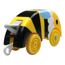 Load image into Gallery viewer, Plarail Bobbing Bee Car -
