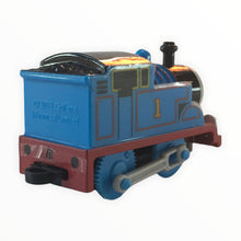 Load image into Gallery viewer, Plarail Capsule CGI Surprised Thomas - 
