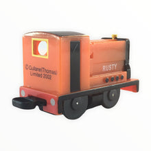 Load image into Gallery viewer, Plarail Capsule Wind-Up Rusty - 
