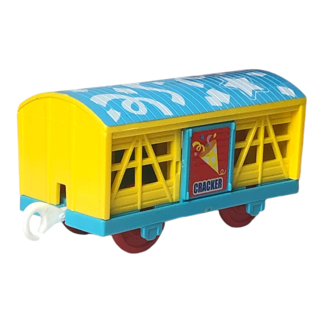 TOMY Celebration Cattle Car