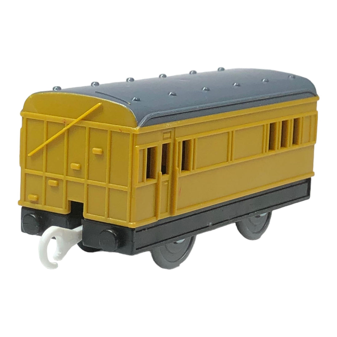 TOMY 1999 Splatter & Dodges Coach -