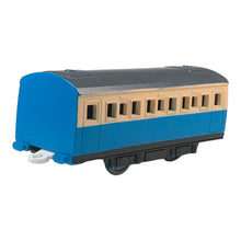 画像をギャラリービューアに読み込む, TOMY Blue Express Coach -
