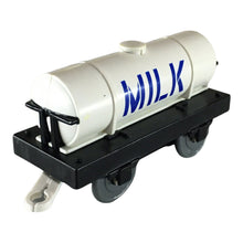 画像をギャラリービューアに読み込む, TOMY Milk Tanker -
