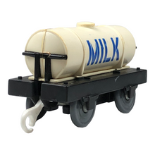 画像をギャラリービューアに読み込む, TOMY Milk Tanker -
