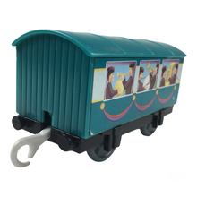 Load image into Gallery viewer, 2009 Mattel Connor&#39;s Coach
