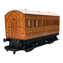 Load image into Gallery viewer, Hornby Old-Style HO/OO Annie
