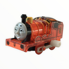 Load image into Gallery viewer, Plarail Capsule Wind-Up Sparkle James
