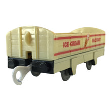 Load image into Gallery viewer, 2009 Mattel Ice Cream Wagon
