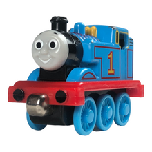 Load image into Gallery viewer, 2002 Take Along Thomas
