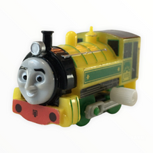 Load image into Gallery viewer, Plarail Capsule Wind-Up Yellow Victor
