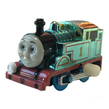Load image into Gallery viewer, Plarail Capsule Wind-Up Shiny Thomas
