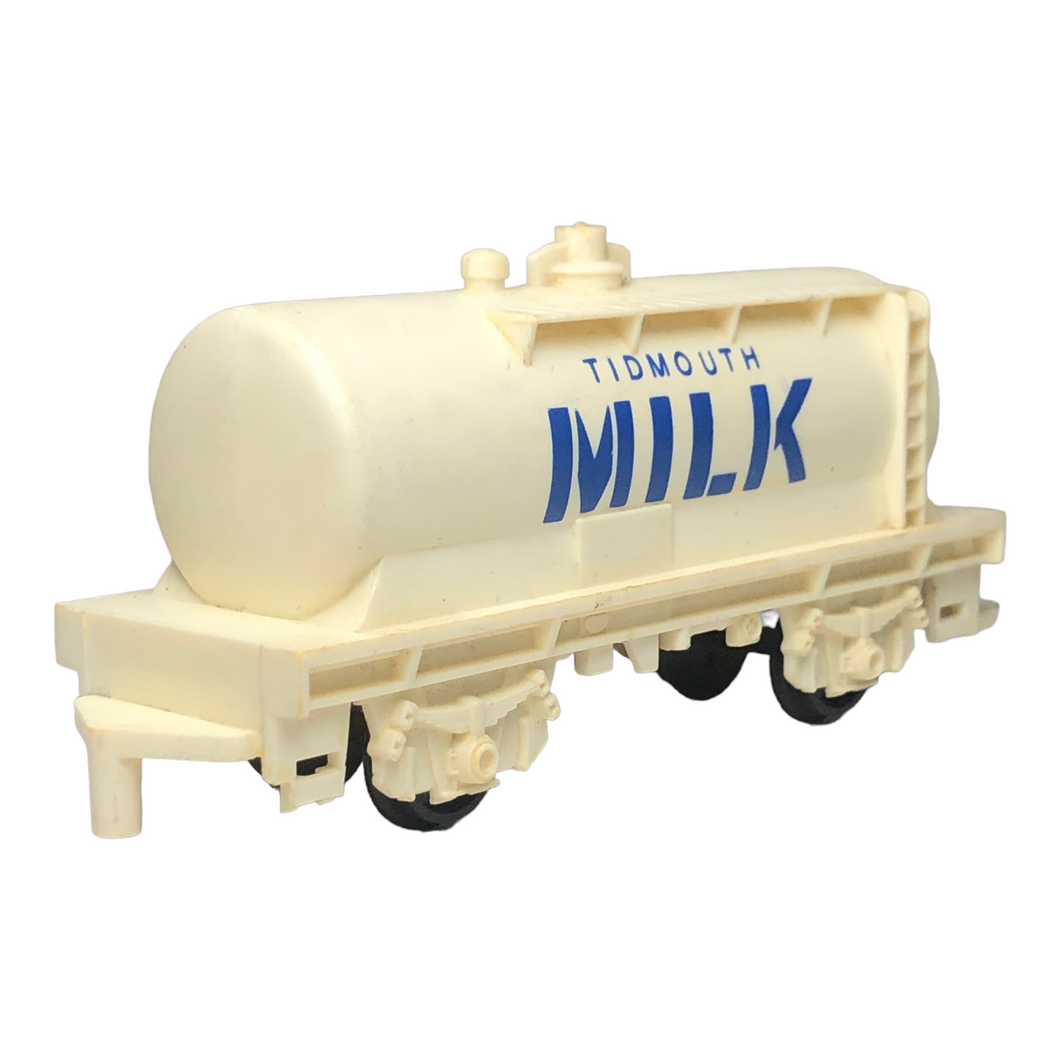 Hornby Old-Style HO/OO Milk Tanker