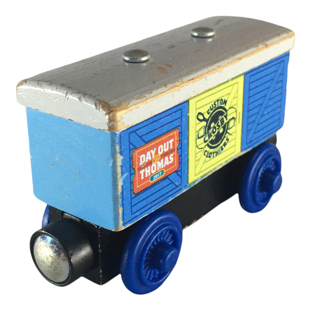 2017 Día de ferrocarril de madera con Thomas Box Car