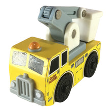 Load image into Gallery viewer, 2003 Wooden Railway Sodor Power Cherry Picker
