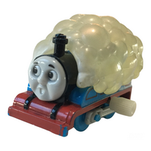 Load image into Gallery viewer, Plarail Capsule Wind-Up Bubble Covered Surprised Thomas
