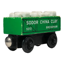 Cargar imagen en el visor de la galería, 1997 Ferrocarril de madera Green Sodor China Clay Car
